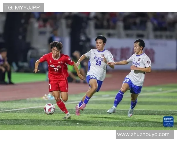 足球评论：重庆足球队的盯防得失